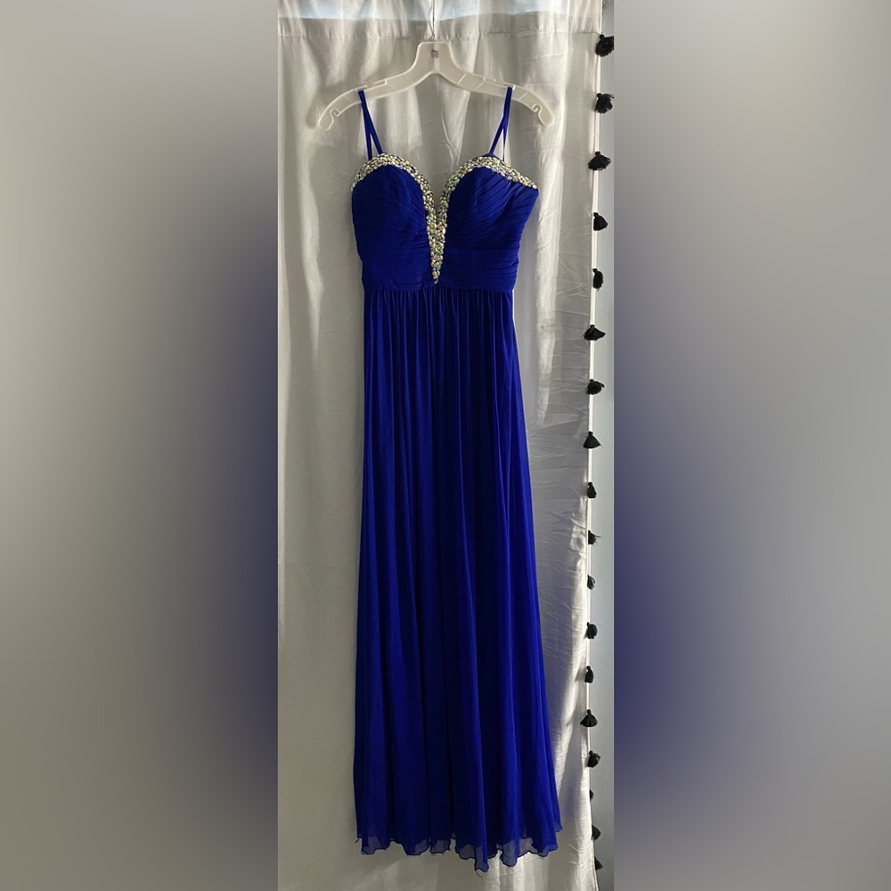 Beyond division of jovani prom dress!!